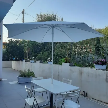 Apartment Nuovissimo Con Parcheggio Gratuito Massa (Tuscany)