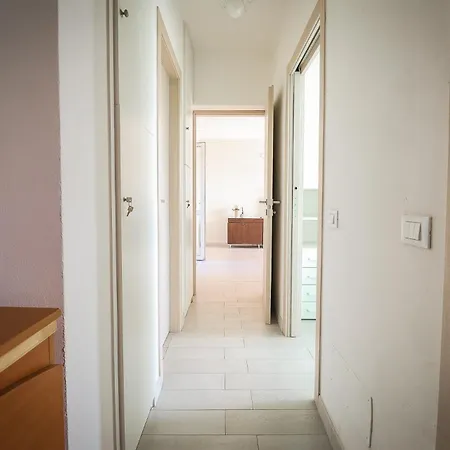 Apartment Nuovissimo Con Parcheggio Gratuito Massa (Tuscany)