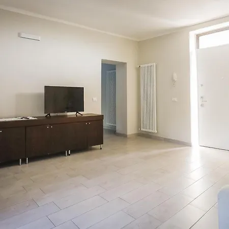 Nuovissimo Con Parcheggio Gratuito *