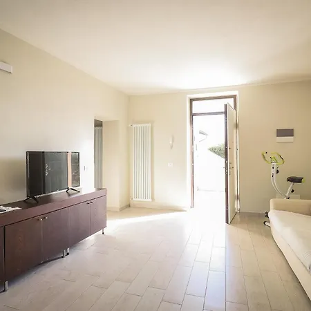 Apartment Nuovissimo Con Parcheggio Gratuito Massa (Tuscany)