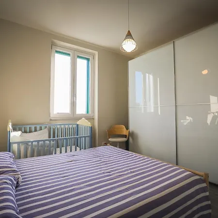 Nuovissimo Con Parcheggio Gratuito アパート *